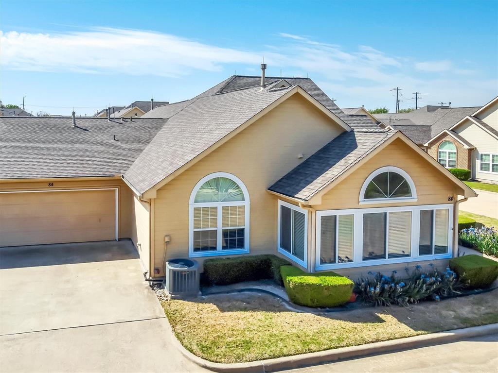 VILLAGE AT PRESTONWOOD CONDOMINIUMS - Residential