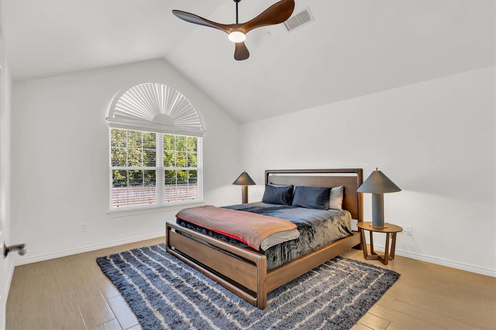 VILLAGE AT PRESTONWOOD CONDOMINIUMS - Residential