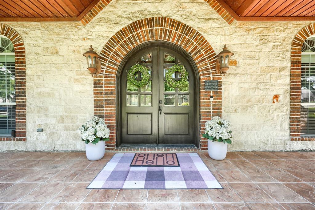465 Equestrian Drive