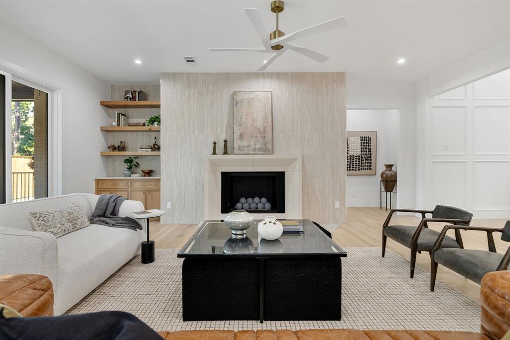 12515 Planters Glen Drive