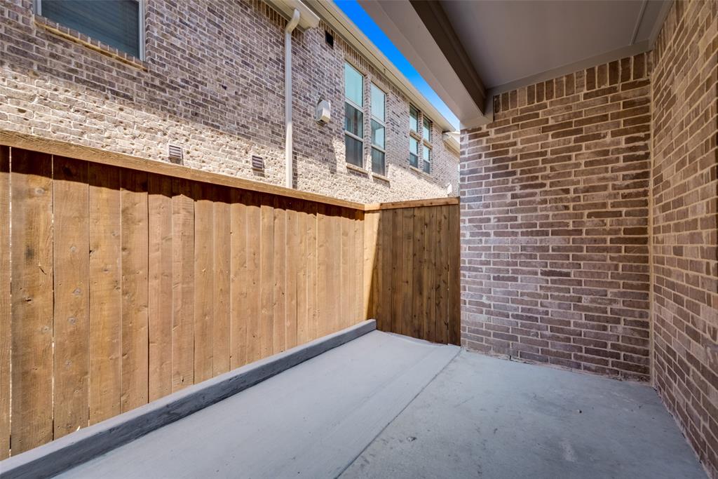 Manors At Forestbrook Add - Residential Lease