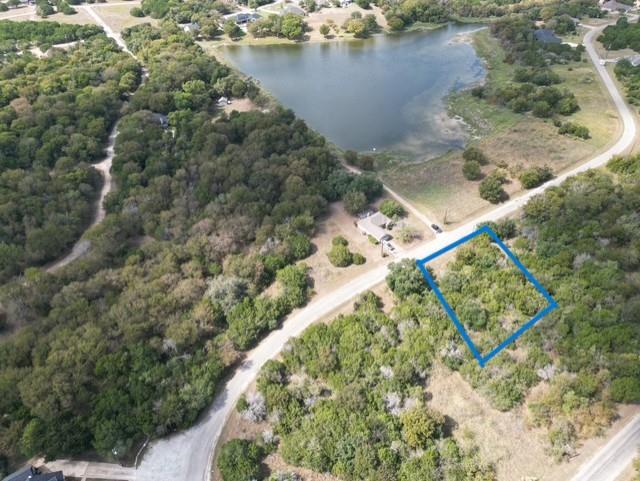 1577 Whitecrest Drive