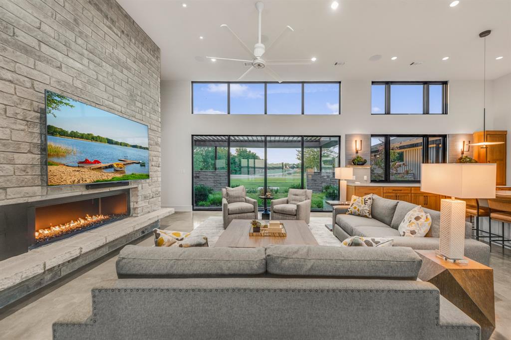 The Shores On Richland Chamb - Residential