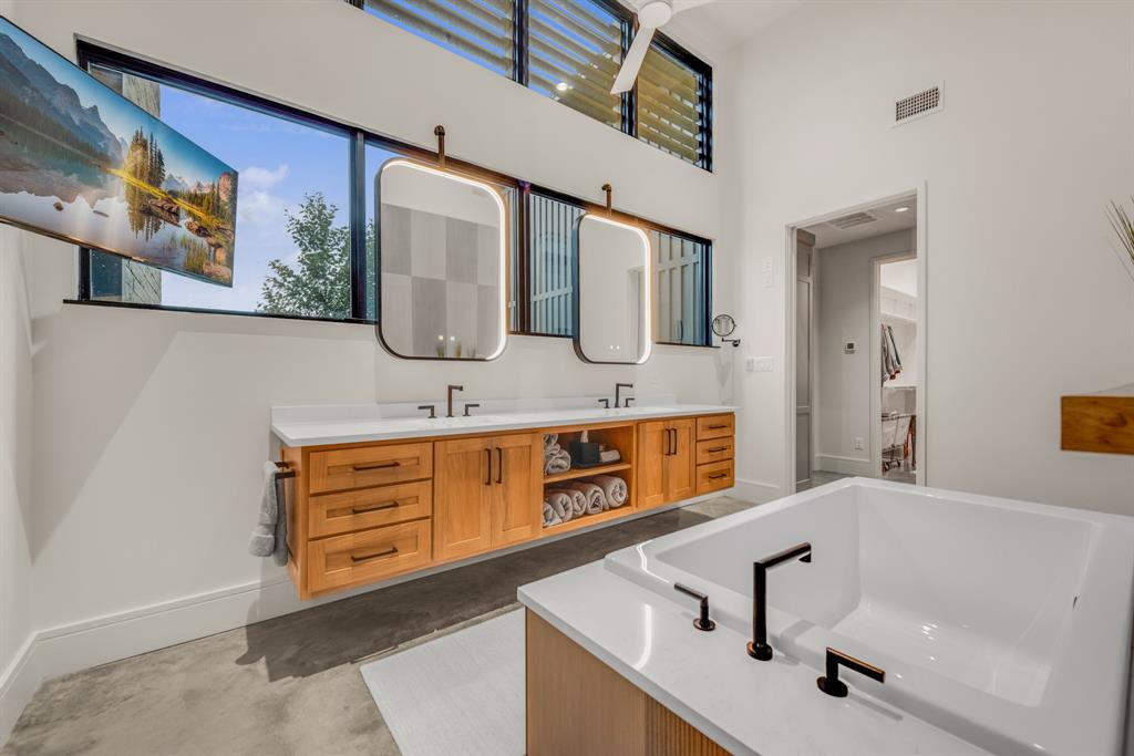 The Shores On Richland Chamb - Residential