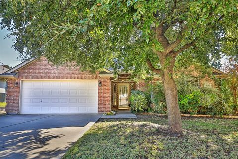 A home in Benbrook