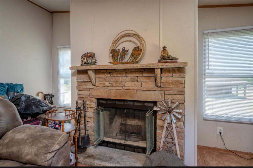 D E W BABB - Residential