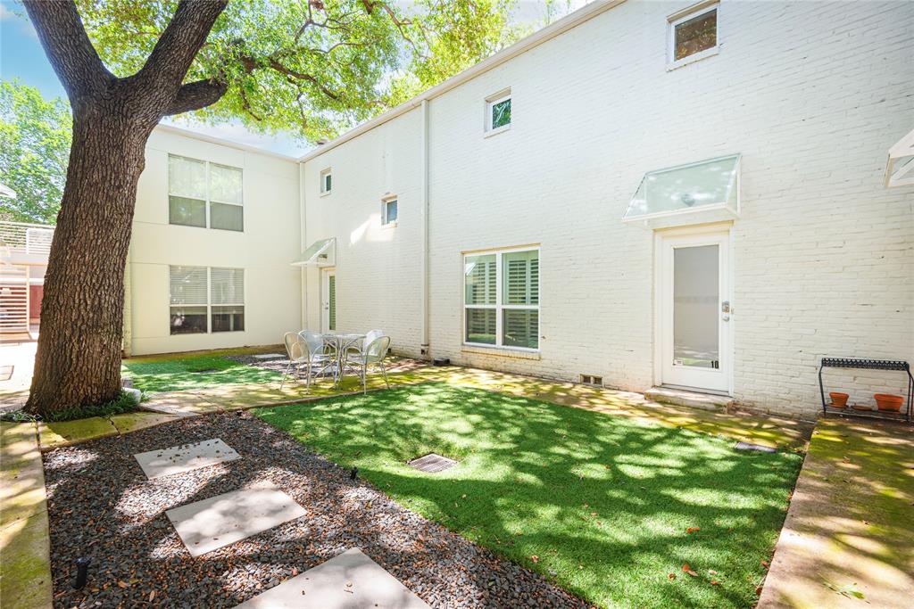 Travis Street Condo 4122 - Residential