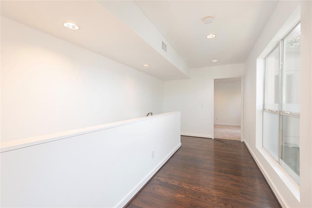 Travis Street Condo 4122 - Residential