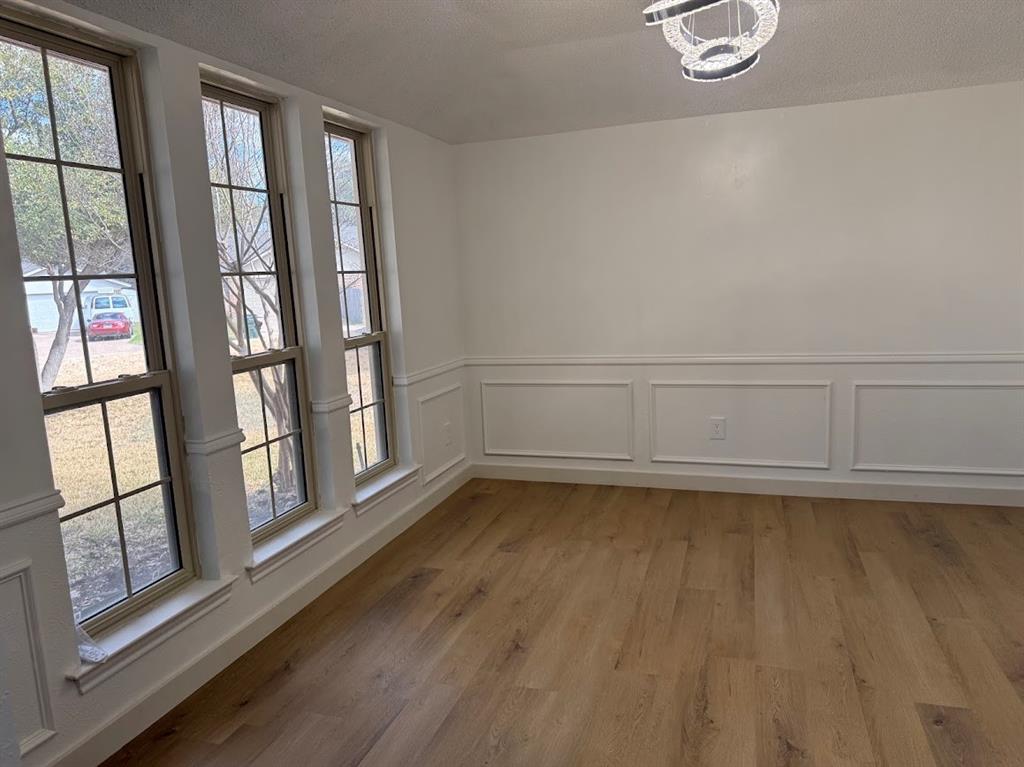 413 Kingsbridge Court