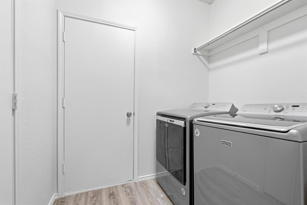 Pinnacle At High Pointe - Residential