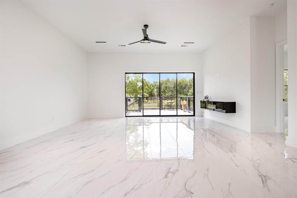 1022 Bow Street
