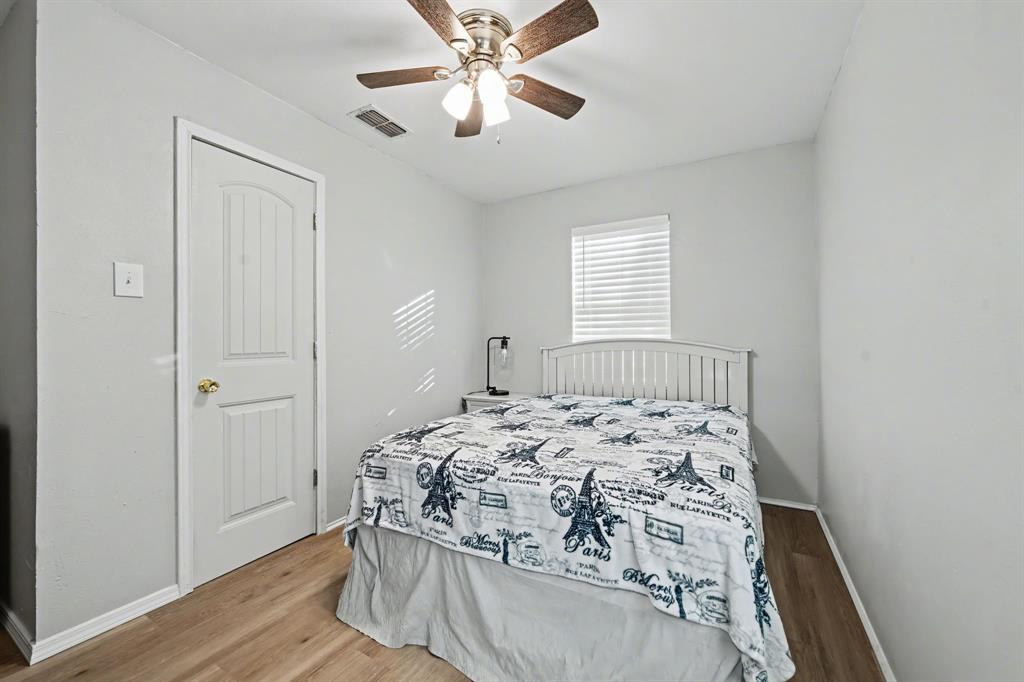 Whispering Oaks - Residential