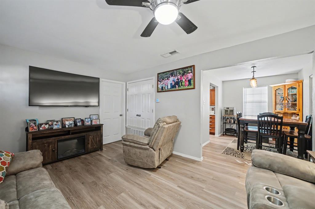 Whispering Oaks - Residential