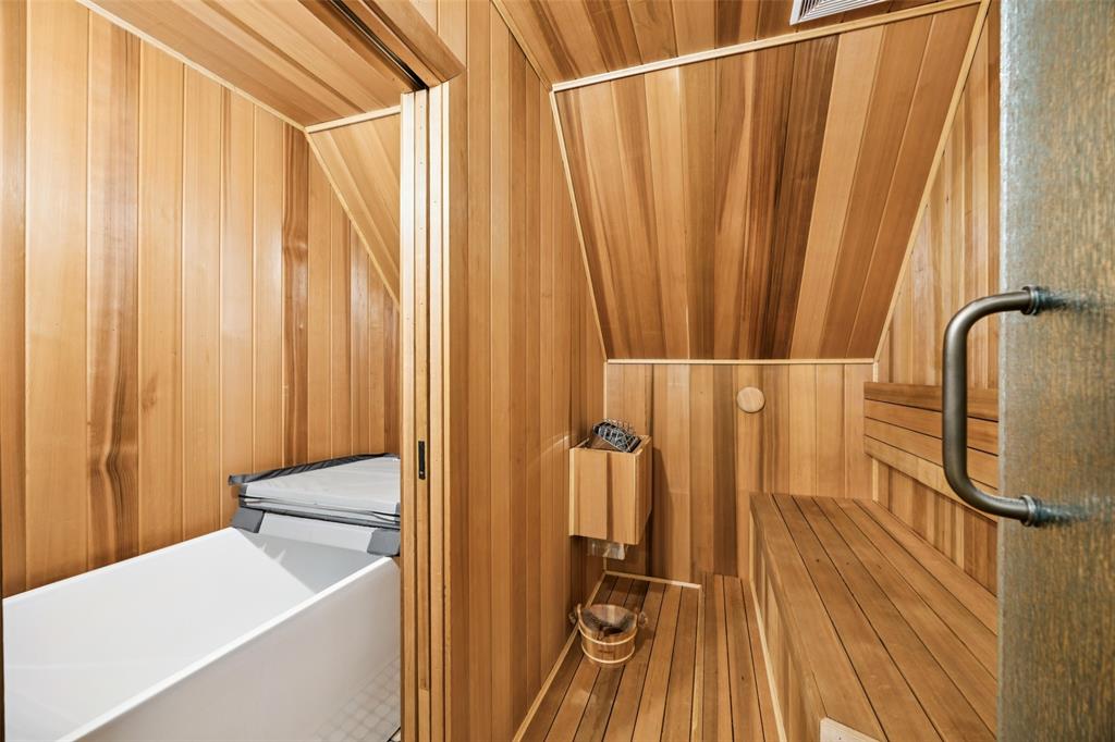 Manors At Waterford The - Residential