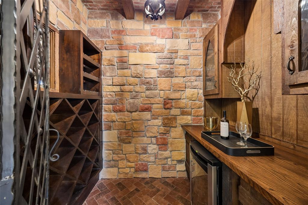 Manors At Waterford The - Residential