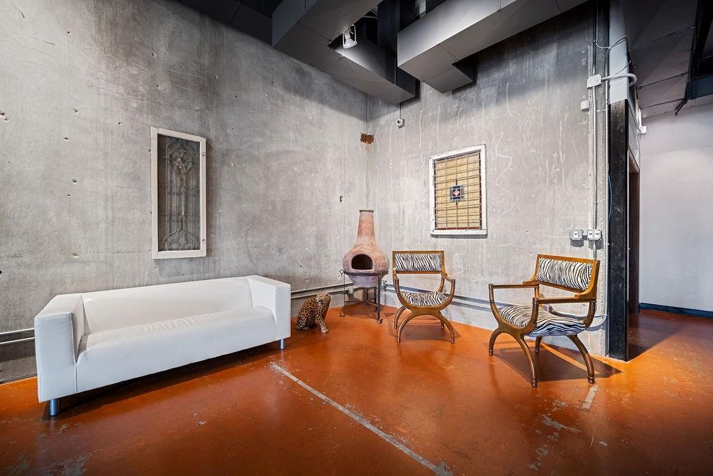 Downtown Dallas - Commercial Sale