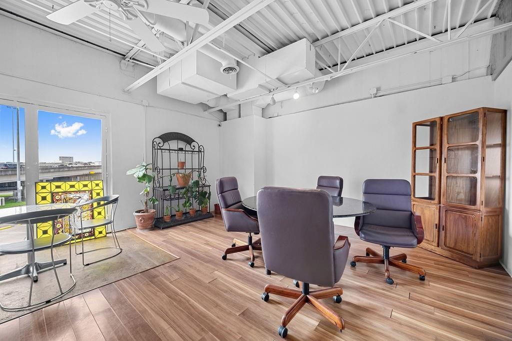 Downtown Dallas - Commercial Sale