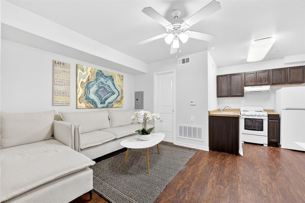 Richland Trace Codnos - Residential