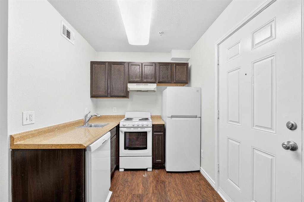 Richland Trace Codnos - Residential