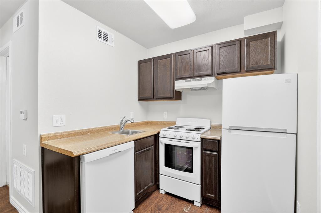 Richland Trace Codnos - Residential