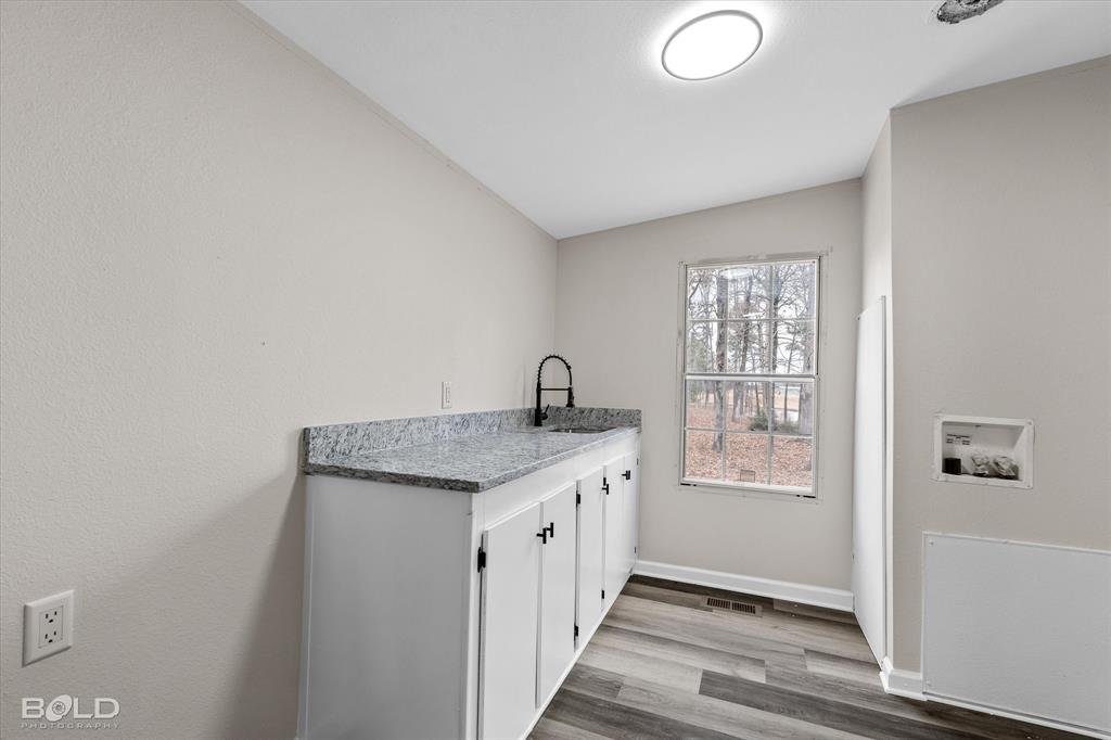 Shreveport, Louisiana 71119, United States, 4 Bedrooms Bedrooms, ,2 BathroomsBathrooms,Residential,Active,9196