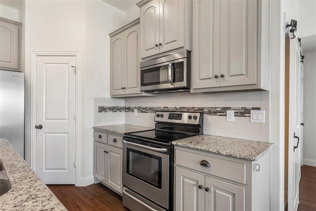 4012 Kensington Drive