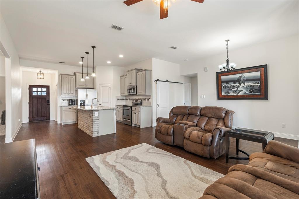 4012 Kensington Drive