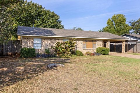 107 Yuma Street Lipan TX 76462