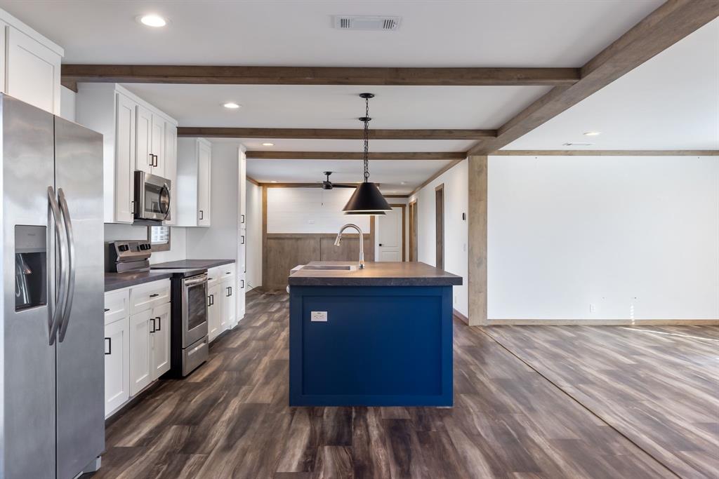 3983 County Road 4744