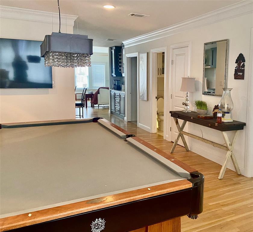 416 W College Street