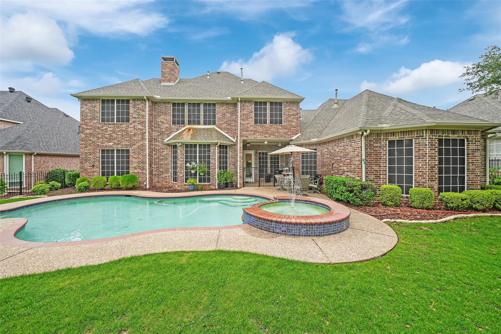 4417 Bent Grass Way