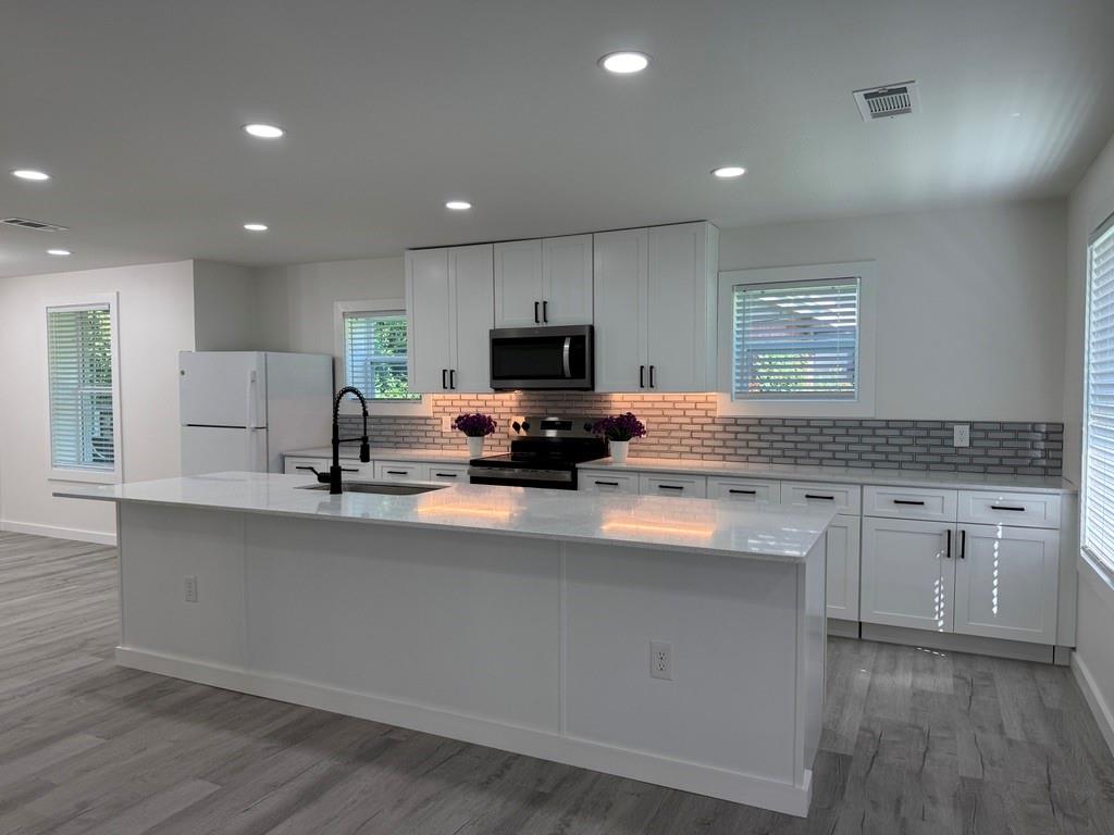 310 Sunset Court