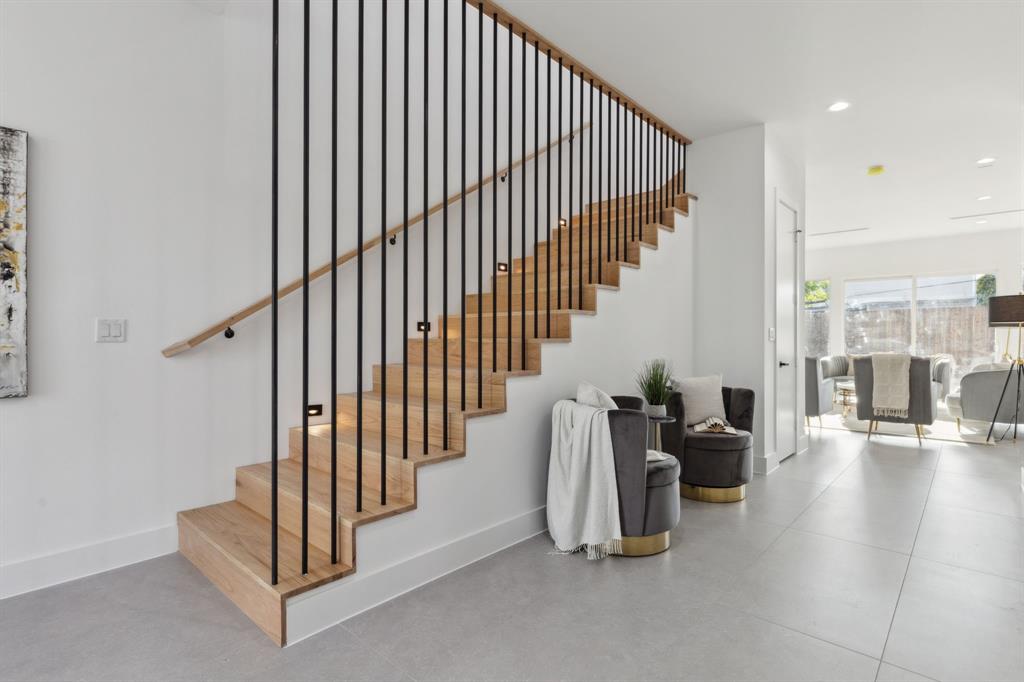 ROOSEVELT MANOR 2ND INST - Residential