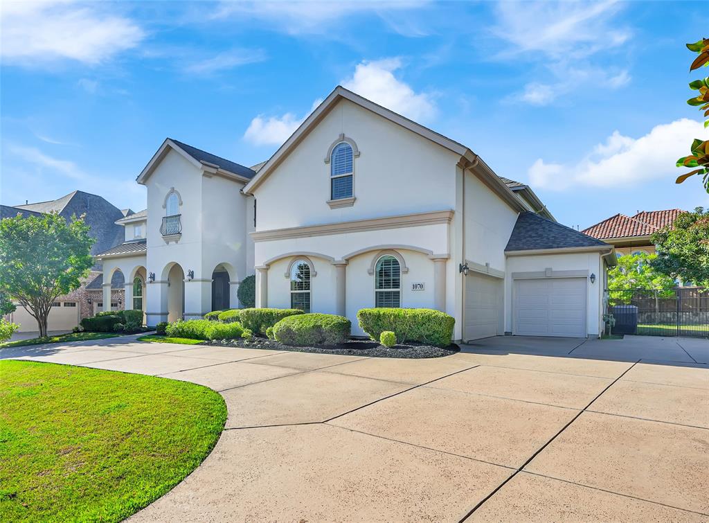 1070 Great Meadow Drive