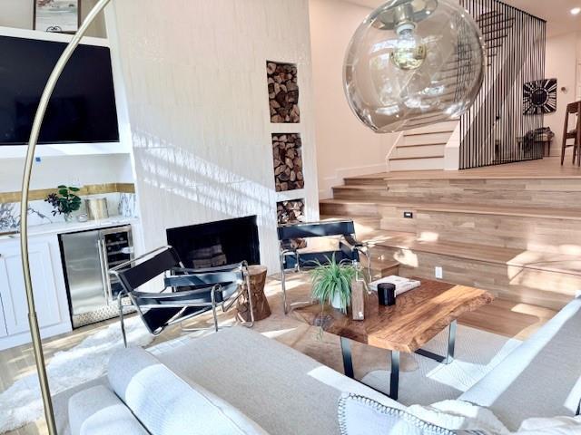 Sale St Twnhms - Residential