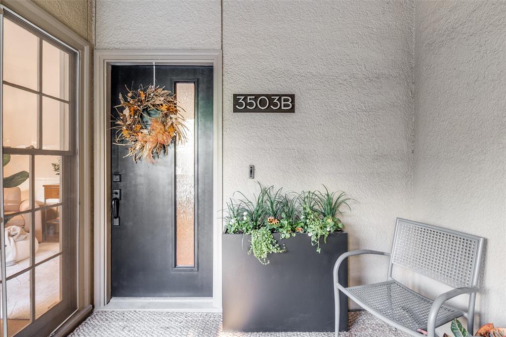 3503 B Dickason Avenue