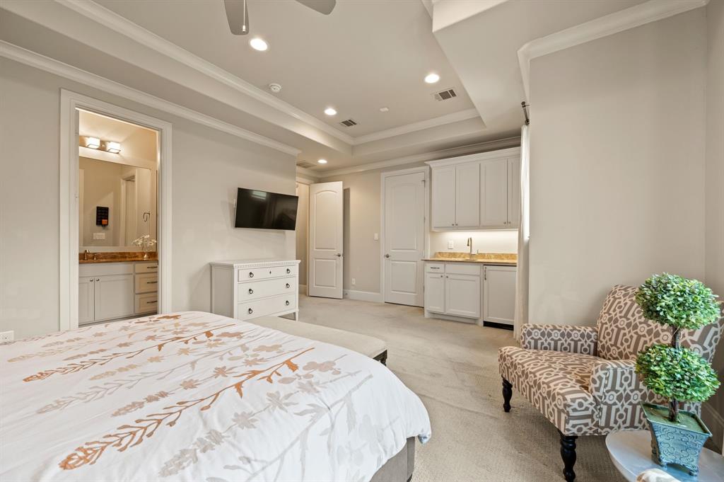 Carillon - Residential