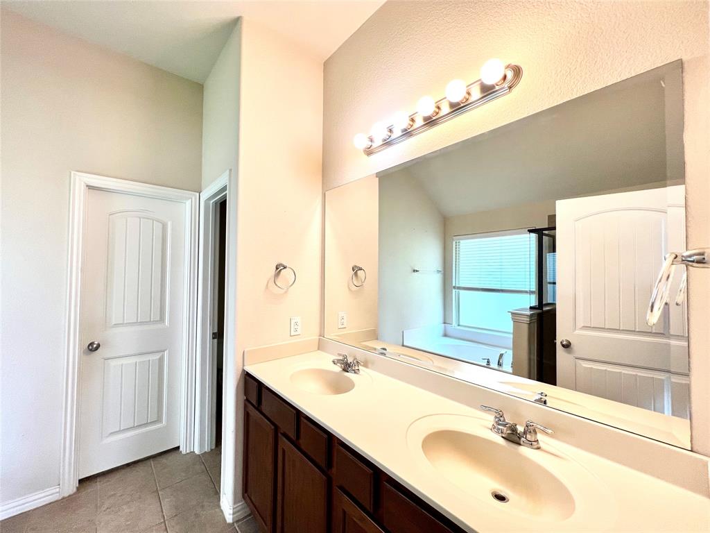 Heatherwood Ph Three B - Residential Lease