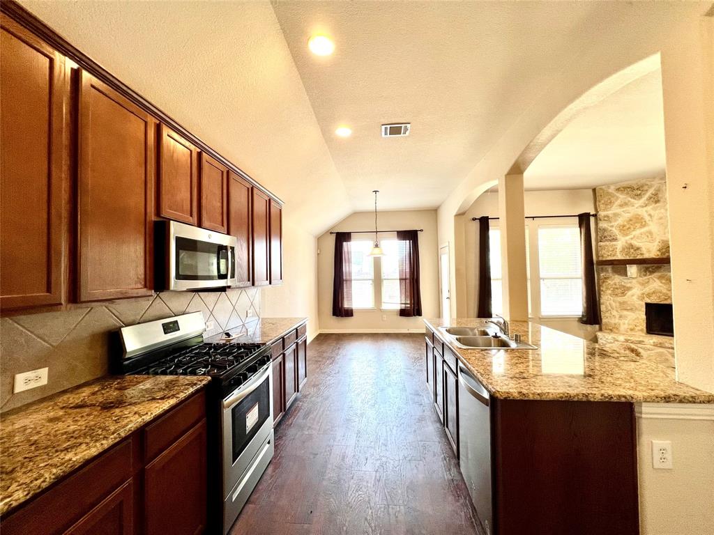 Heatherwood Ph Three B - Residential Lease