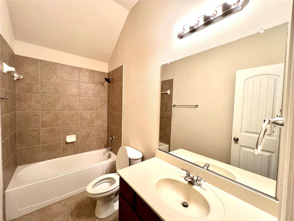 Heatherwood Ph Three B - Residential Lease