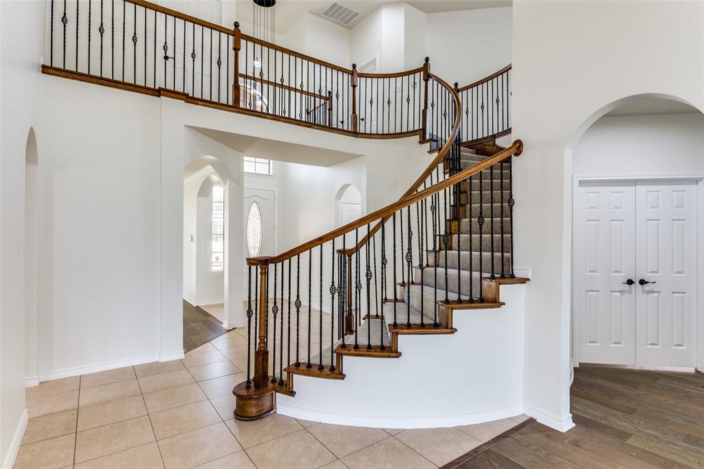 7241 Tahoe Springs Drive