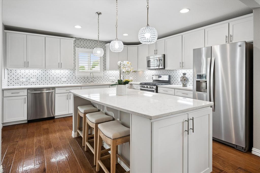 2306 Feathering Drive