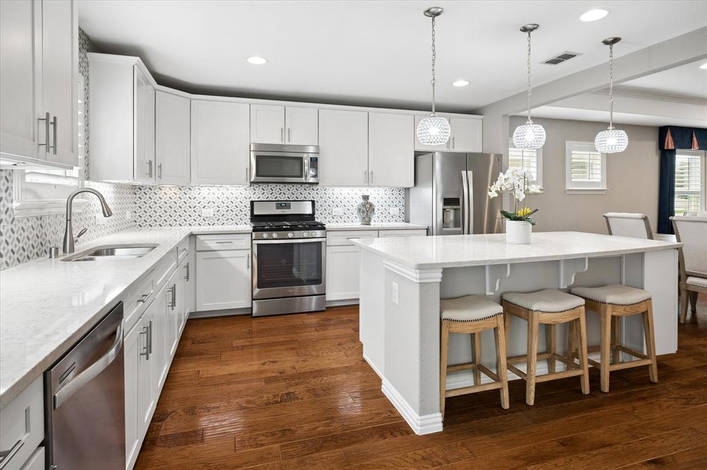 2306 Feathering Drive