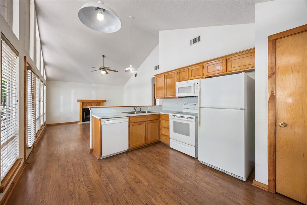 Holly Lake Ranch - Residential