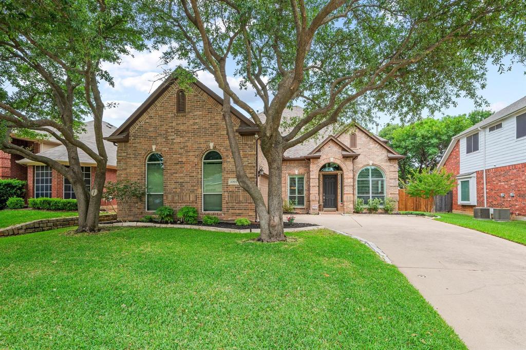 2303 Regina Drive