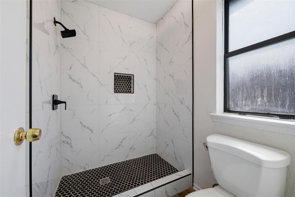 Oak Hollow Grand Prairie - Residential