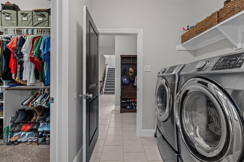 Hills Of Windridge The - Residential