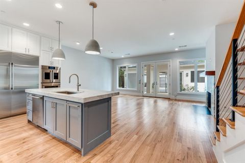 Tiny photo for 4652 Livingston Avenue, Highland Park, TX 75209 (MLS # 21232546)