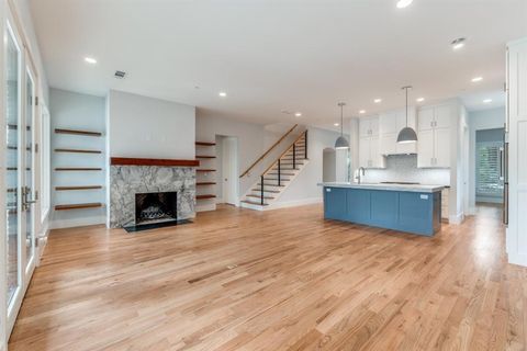 Tiny photo for 4652 Livingston Avenue, Highland Park, TX 75209 (MLS # 21232546)