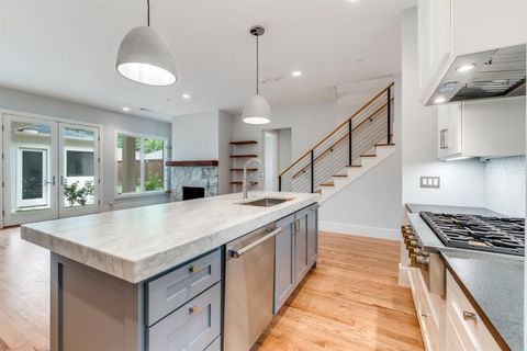 Tiny photo for 4652 Livingston Avenue, Highland Park, TX 75209 (MLS # 21232546)